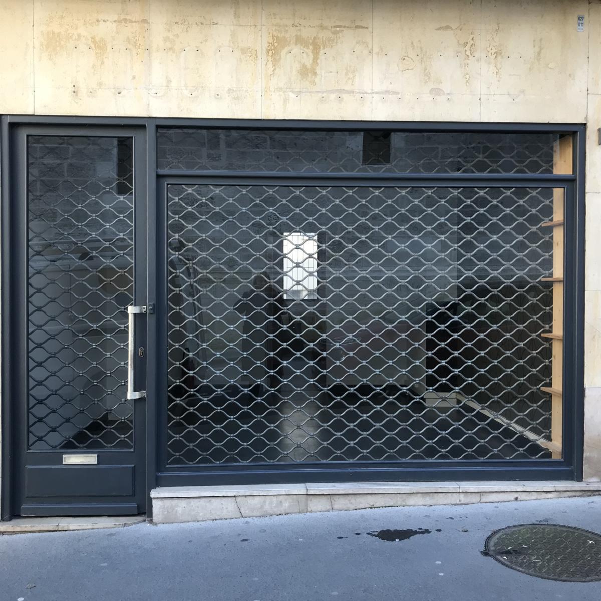 Image 2 : undefined
