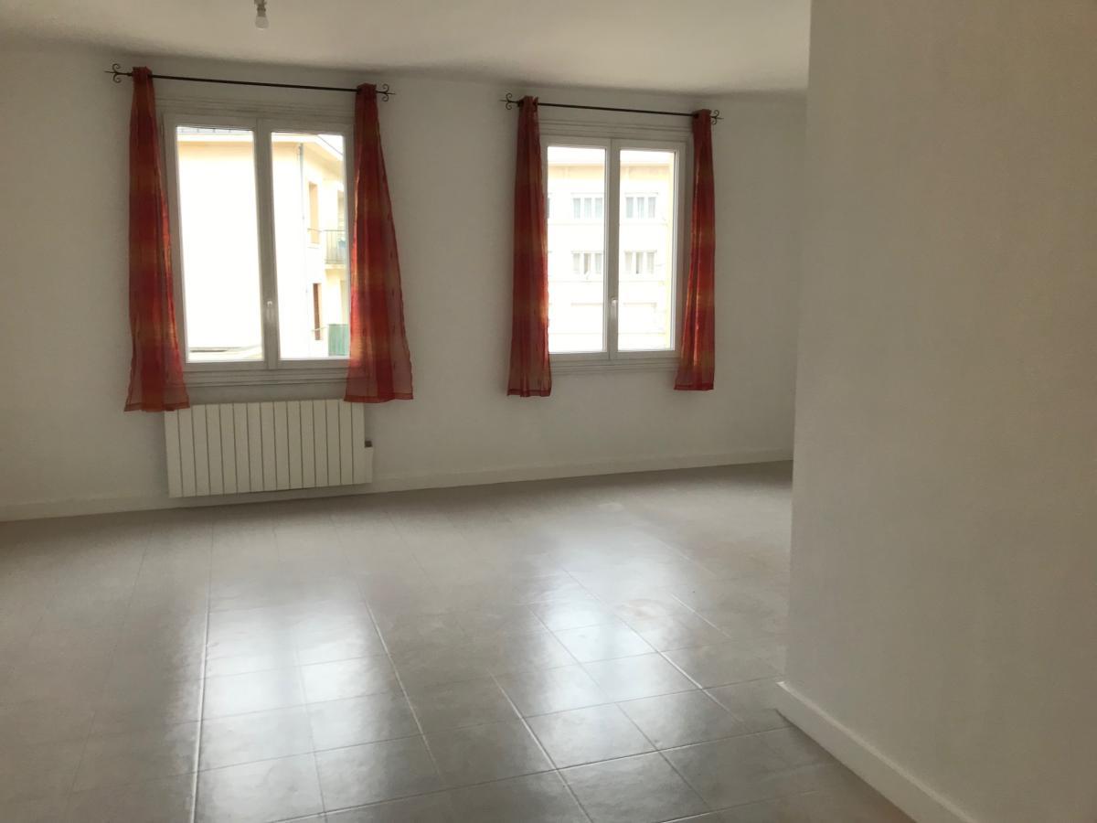 Image 2 : undefined